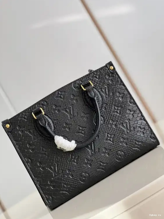 ONTHEGO LOUIS PM VUITTON 0329